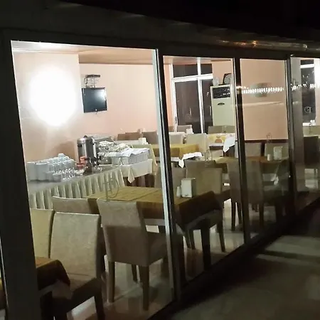 Hotel Faik *